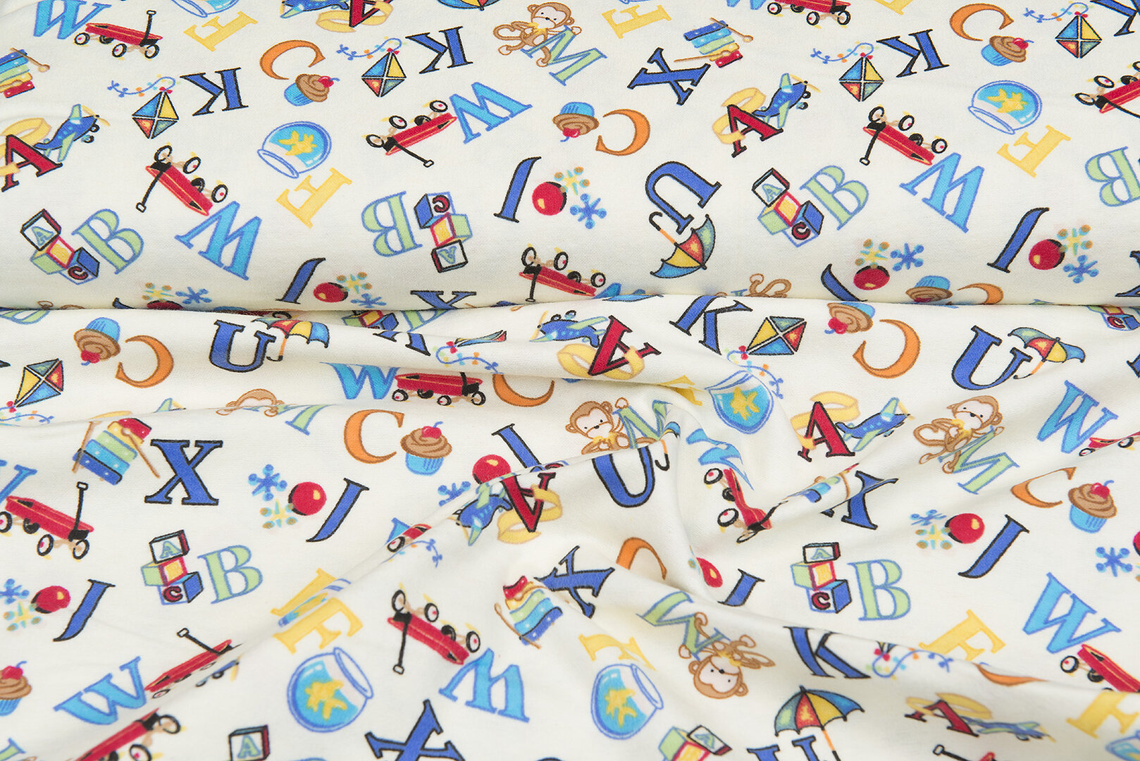 Flanellstoff letters hellgelb