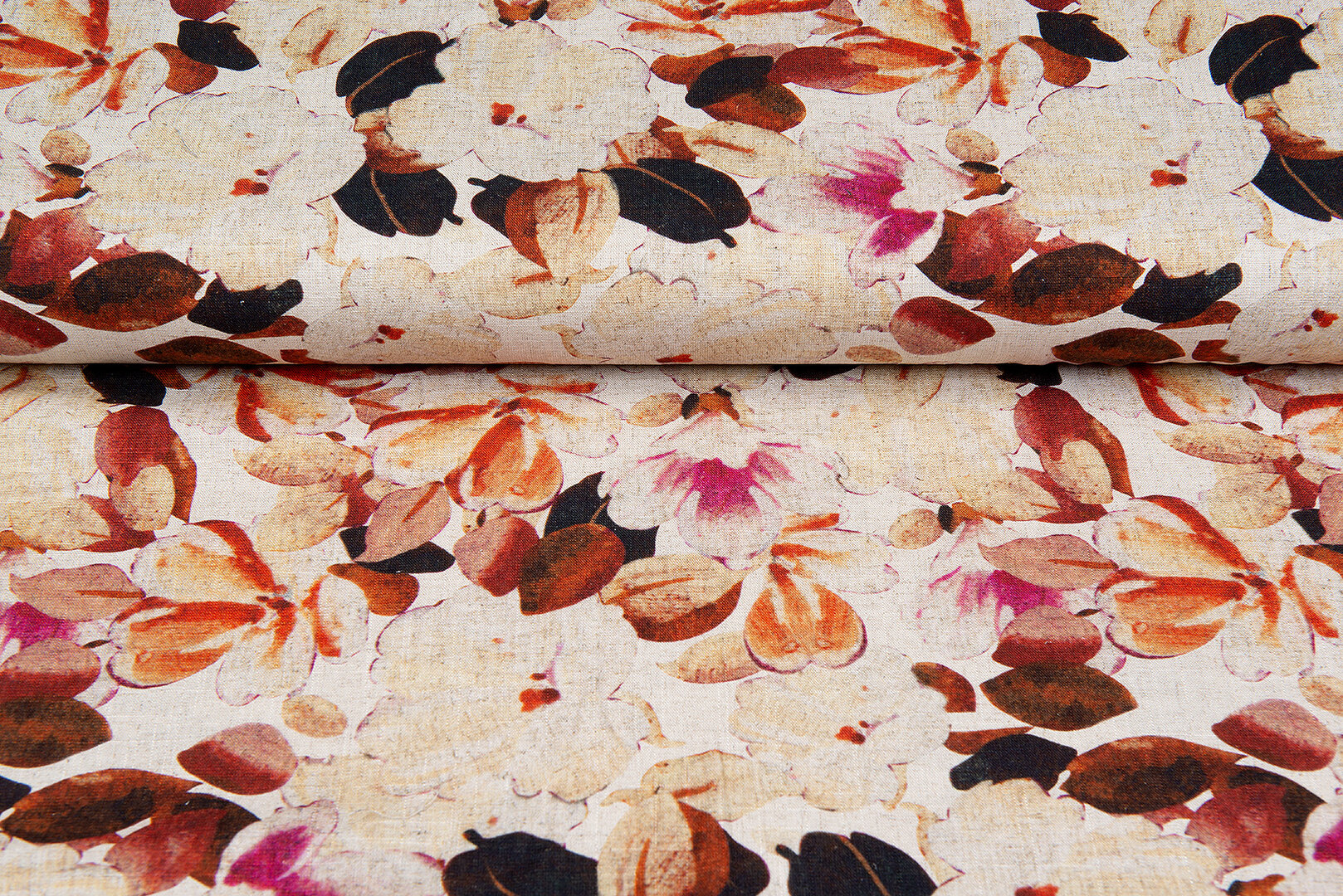 Viscose Linnen Digitaal bedrukt autumn leaves roest-zand