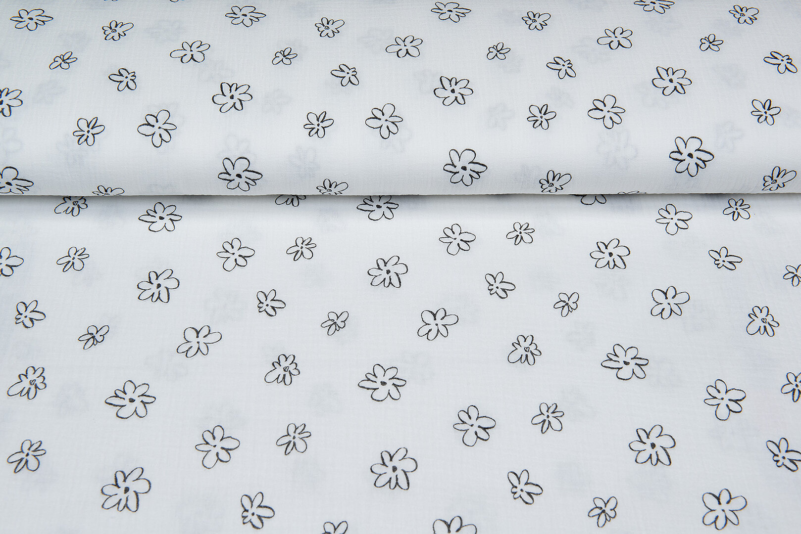 Baumwoll Musselin bedruckt flowers off-white