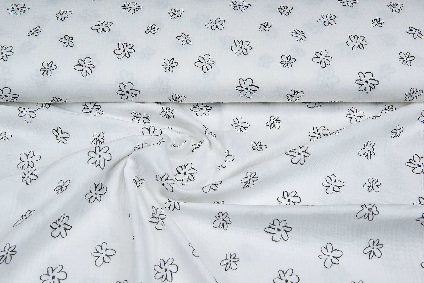 Baumwoll Musselin bedruckt flowers off-white