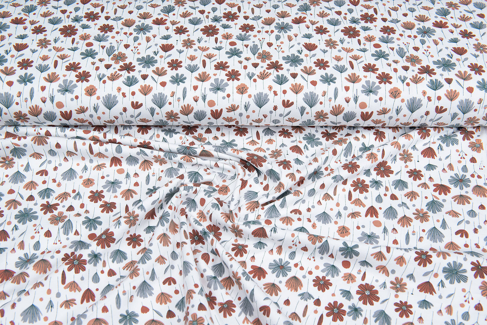 Katoenen Tricot bedrukt flowers ecru-wit