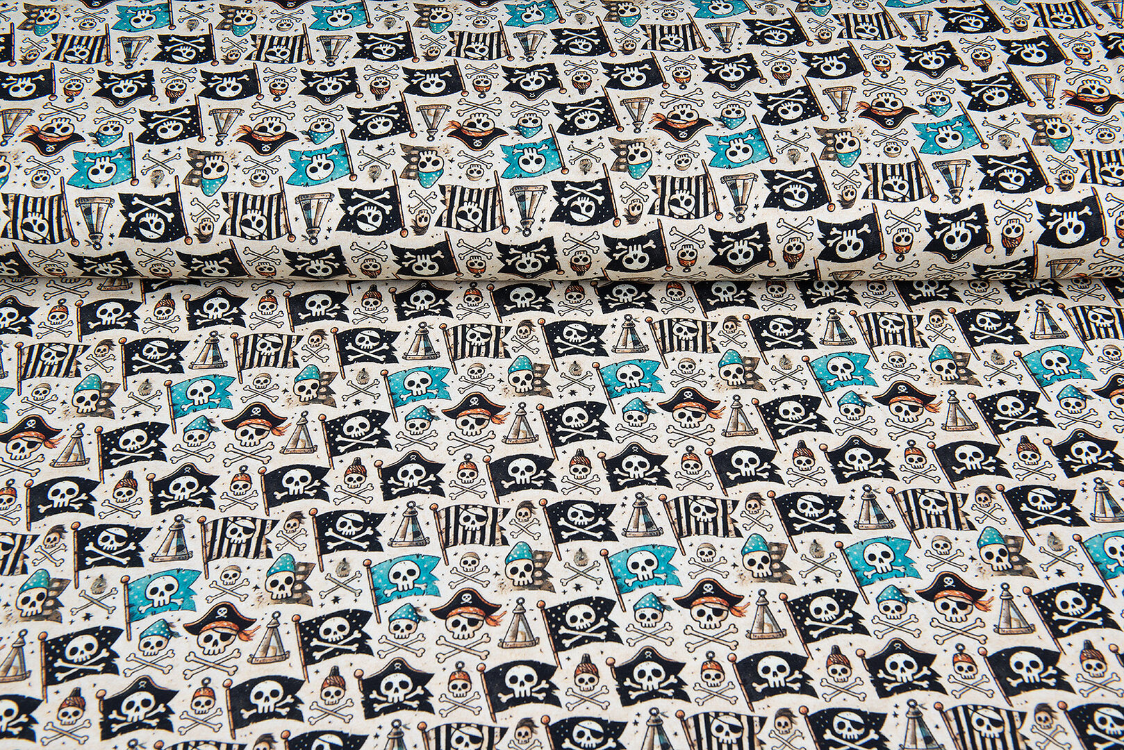 Katoenen Tricot bedrukt pirate beige