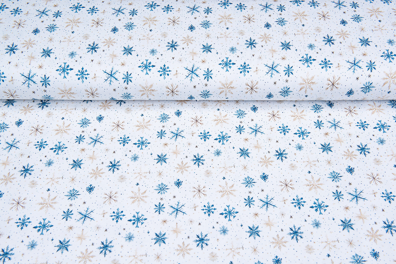 Katoenen Tricot bedrukt snow stars ecru