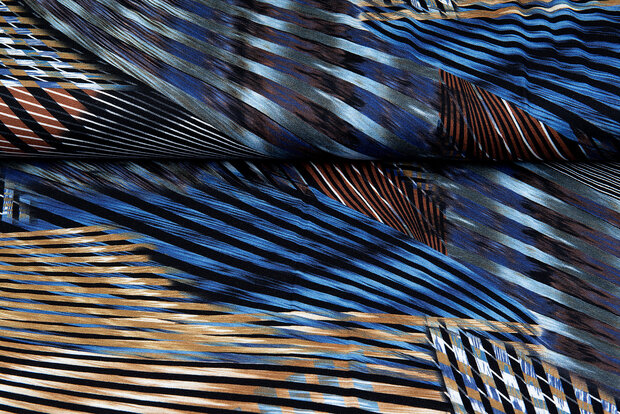 Katoenen Tricot bedrukt wild color blauw-zwart