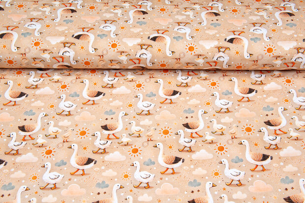 Katoenen Tricot digitaal bedrukt lovely goos camel