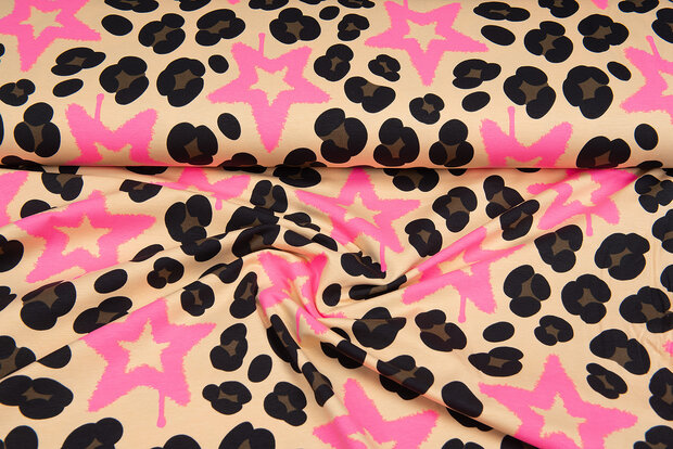 Katoenen Tricot bedrukt leopard with stars neon roze