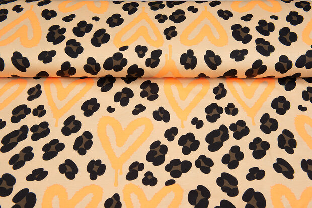 Katoenen Tricot bedrukt leopard with hearts neon oranje