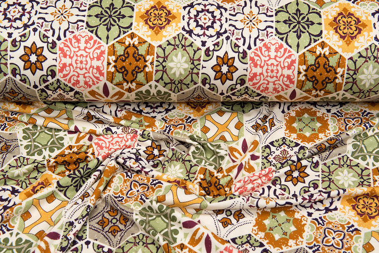 Viscose bedrukt boho tiles groen-roest