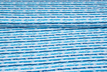 Katoenen Tricot bedrukt snow stars stripes